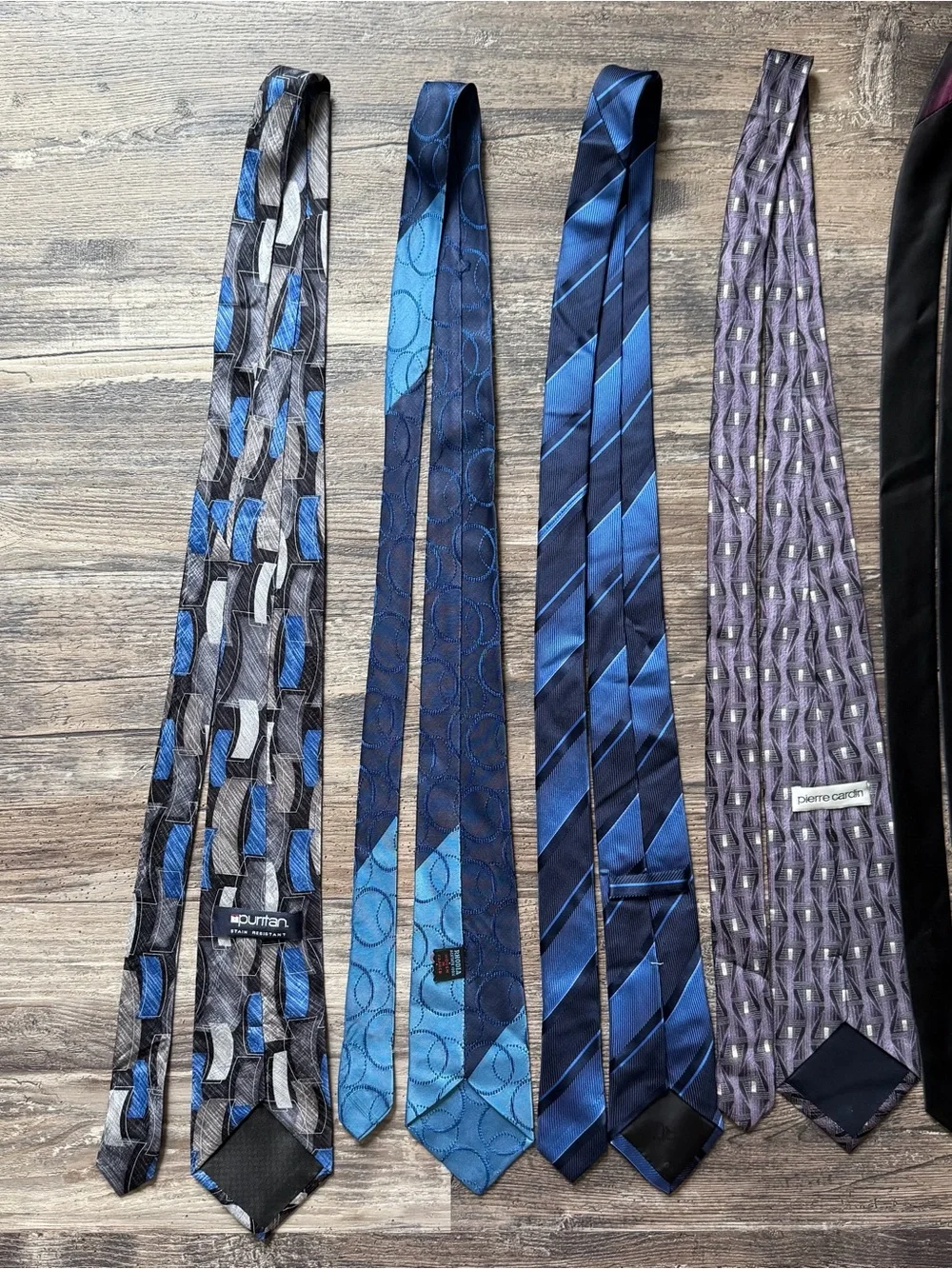 Lot of 7 assorted blue purple pink black men’s neck ties Puritan Croft & Barrow